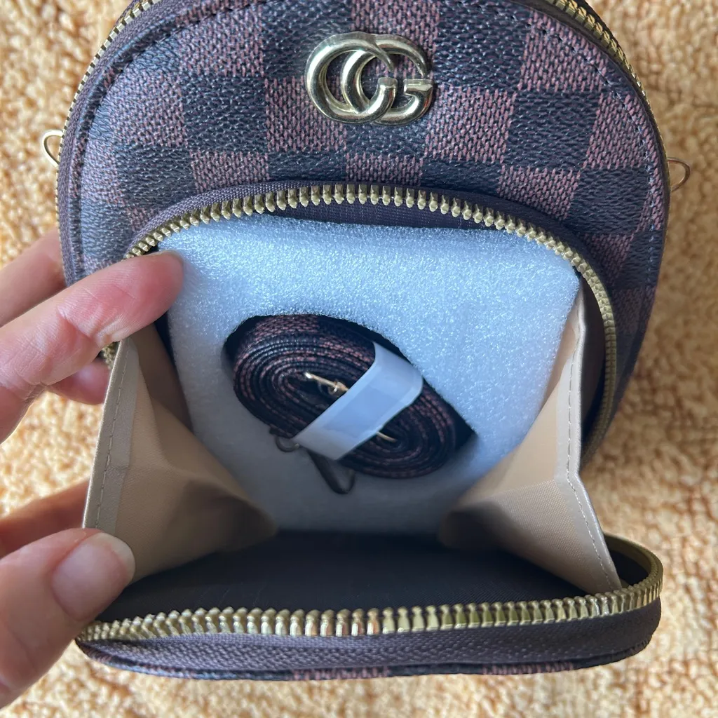 NWT Checkered Blue and Black crossbody bag Brown - Image 5