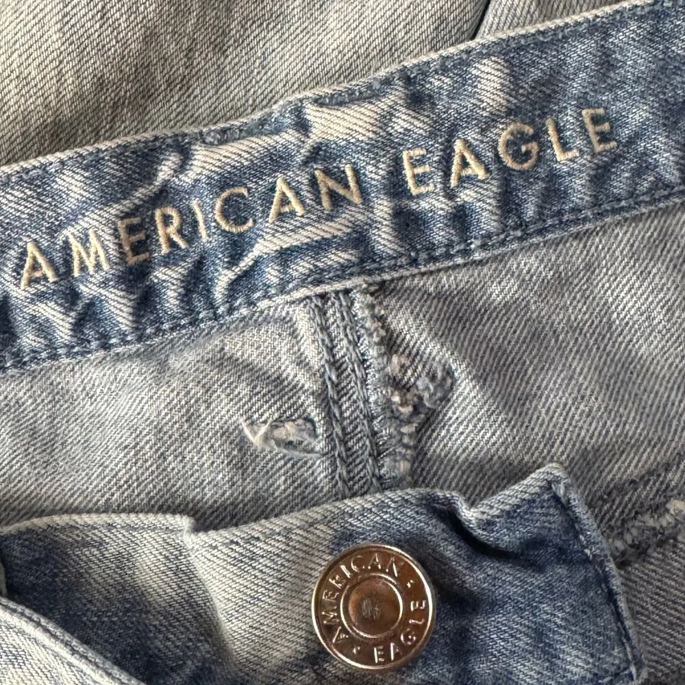 American Eagle SZ 8 Wide Leg Jeans Chewed Hems Belted Seamed Hi-Rise Light Wash - Image 9