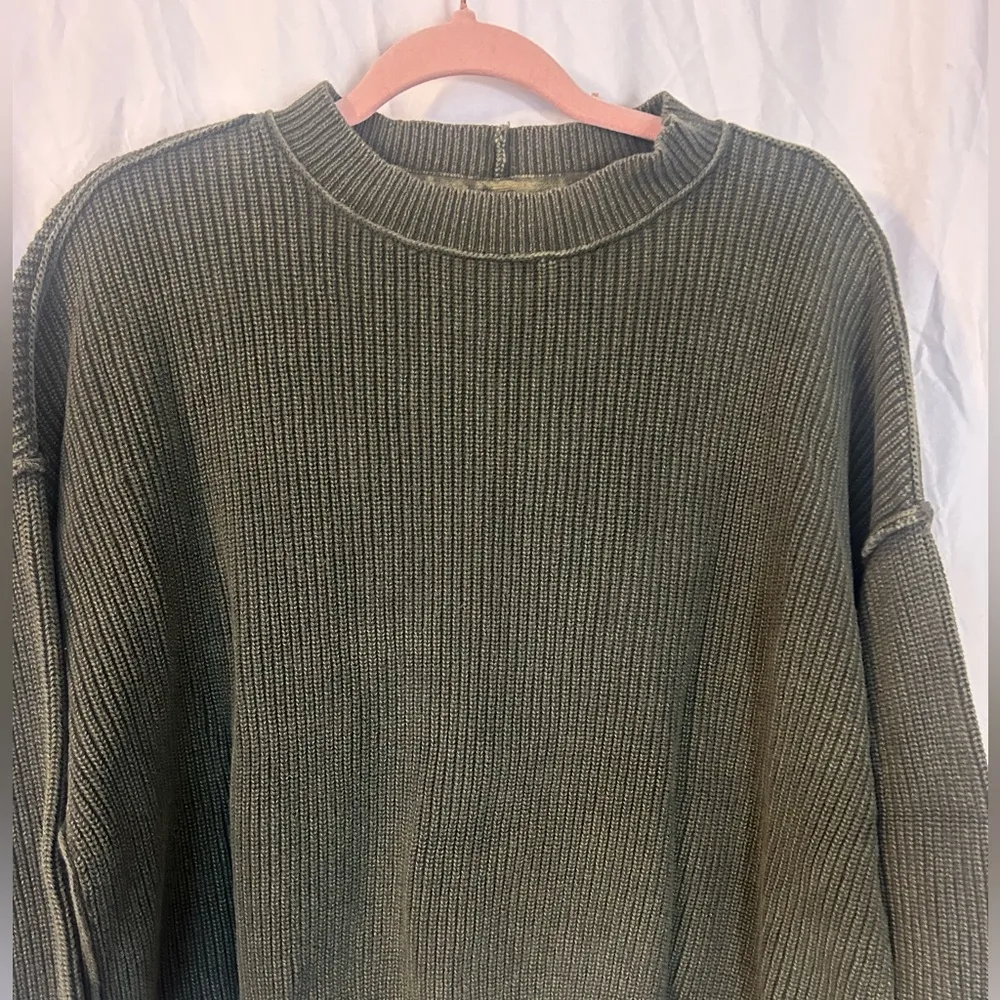 Aerie olive green sweater size XS - Image 2