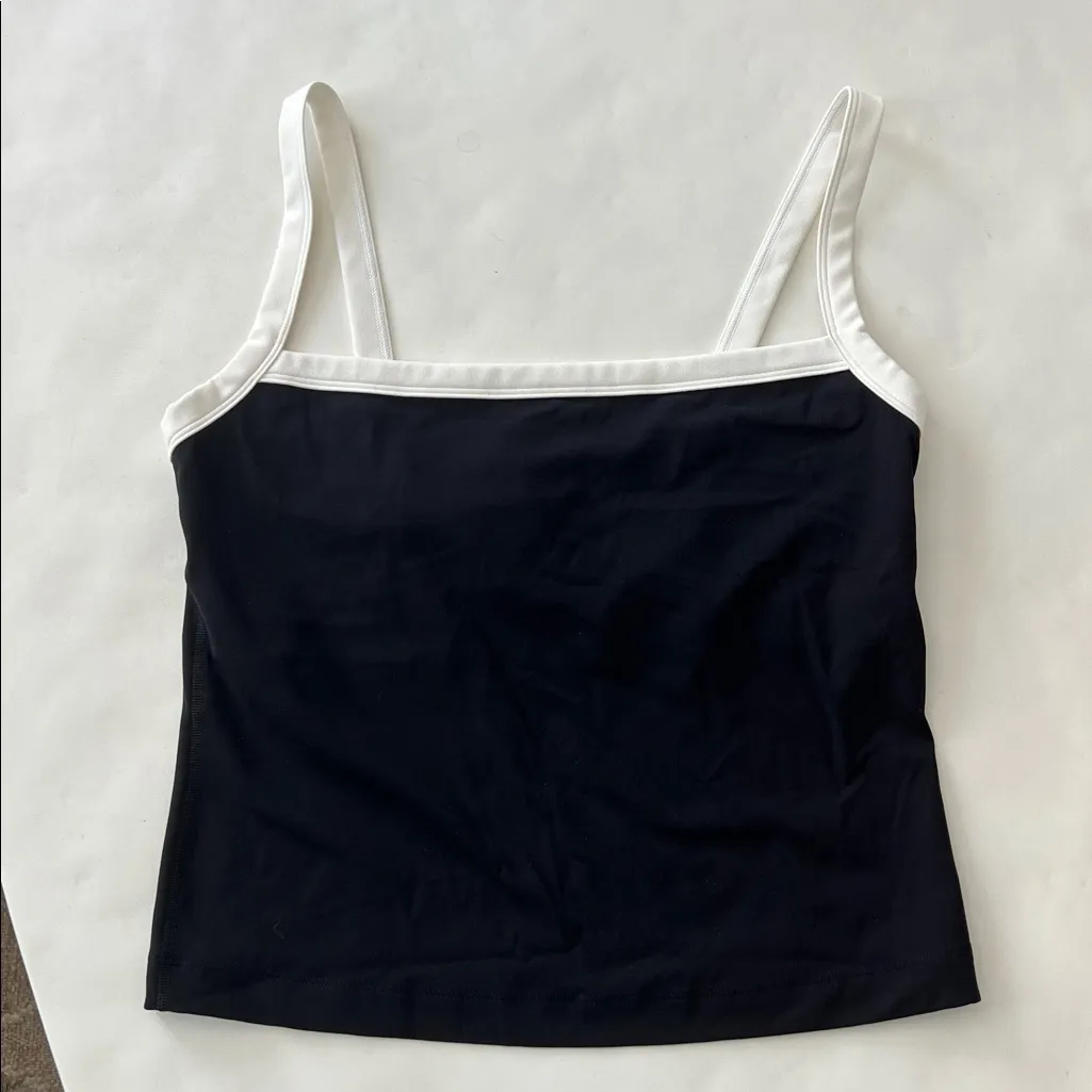 Splits59  MONAH TANK Black White Contrast Size Large $88 - Image 4