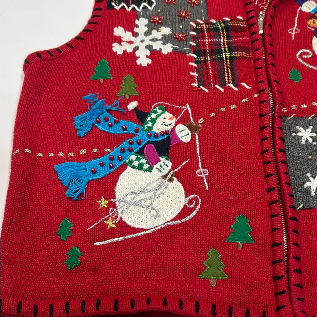 Studio women Red Snowman Vest Size XL - Image 3