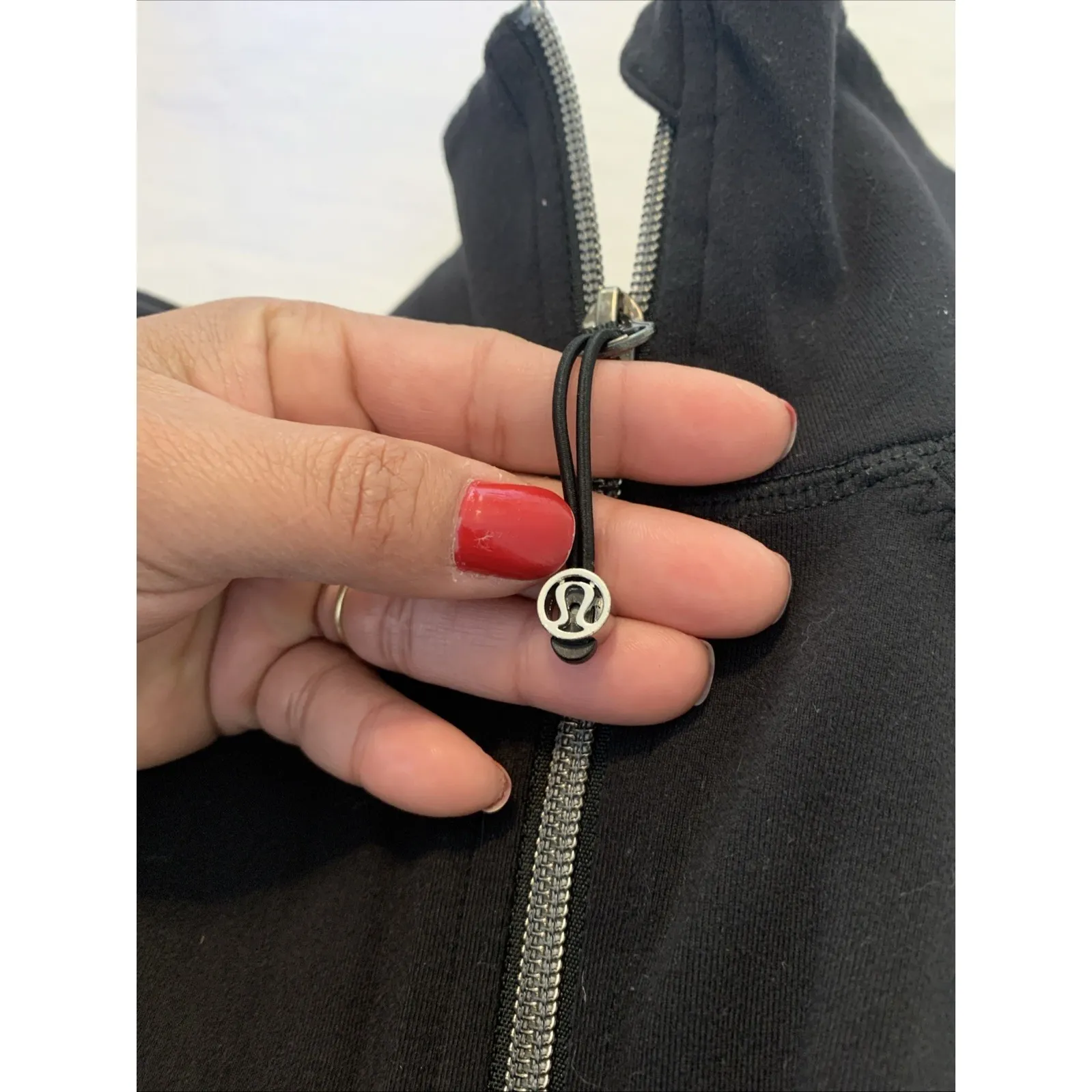 Lululemon Black  Full Zip Athletic Yoga Jacket Size 6 Women's - Image 5