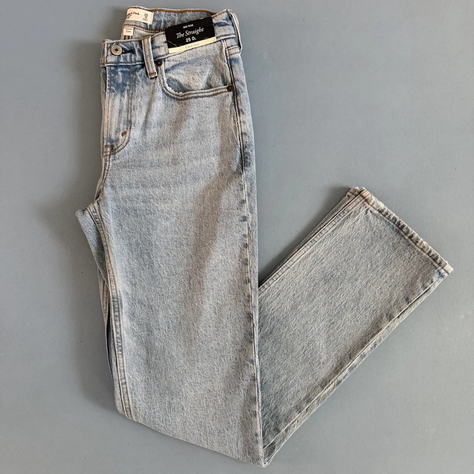 NWT Abercrombie The Straight Curve Love Mid Rise Medium Wash Jeans - Image 4
