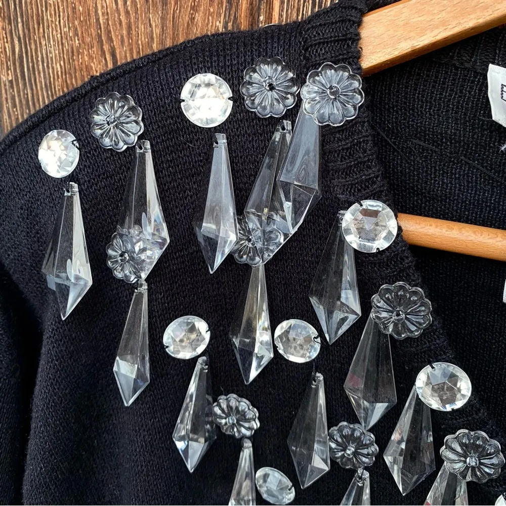 Vintage Bonnie Boerer Black V neck Sweater With Crystal Embellishments Sz M - Image 3