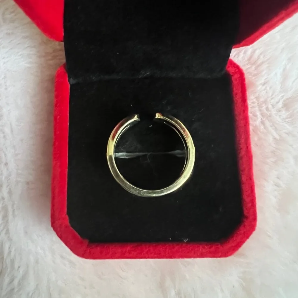 Gorgeous Golden Gemstone Adjustable Ring Size 7 - Image 3