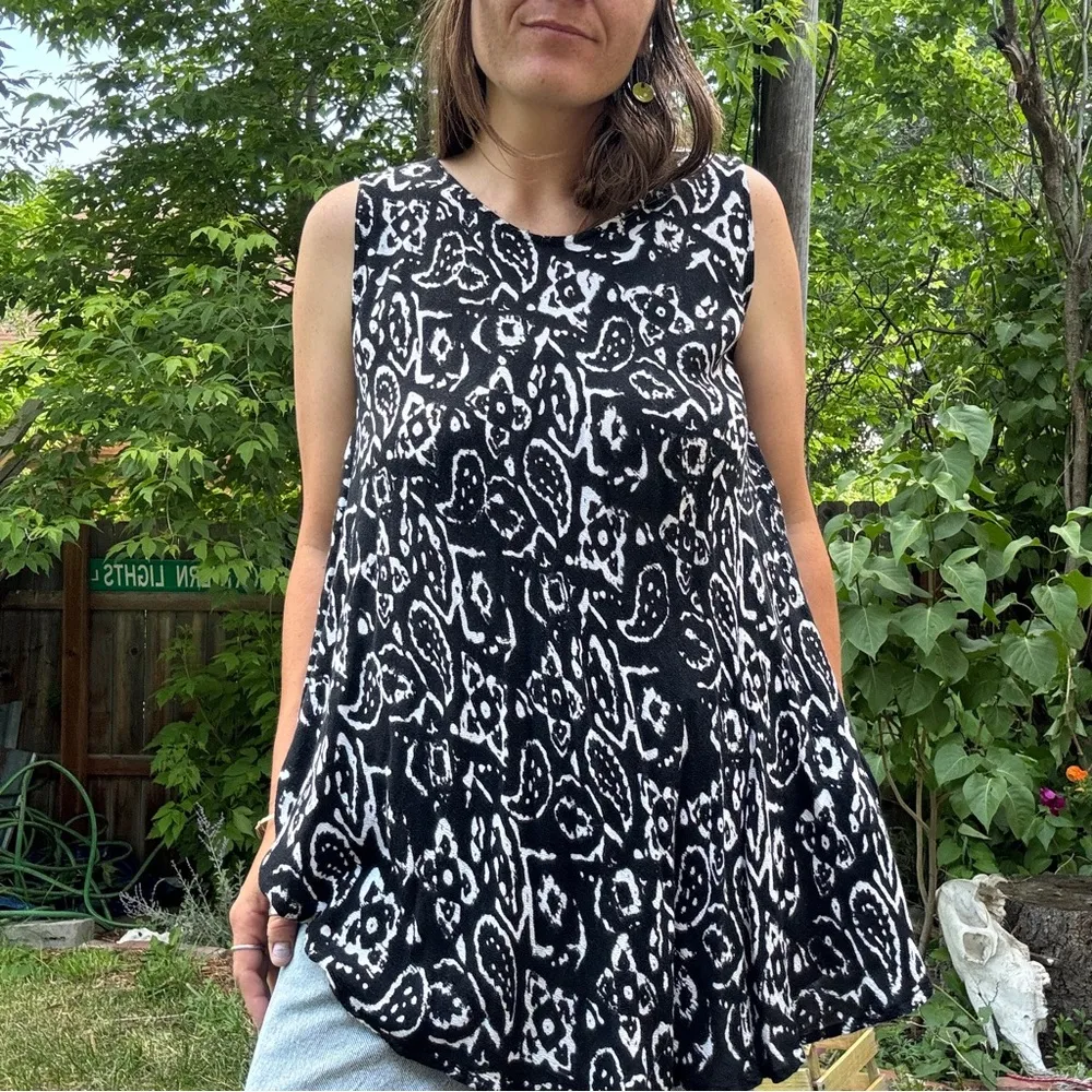 Mexicali Blues Black White Patterned Viscose Tunic - Image 8