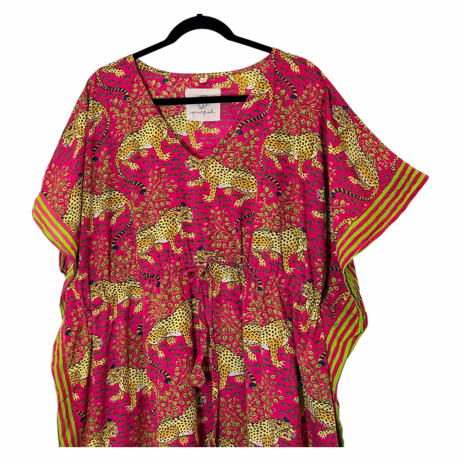 Printfresh: Let's Cruise Caftan in Pink Bagheera - Image 6