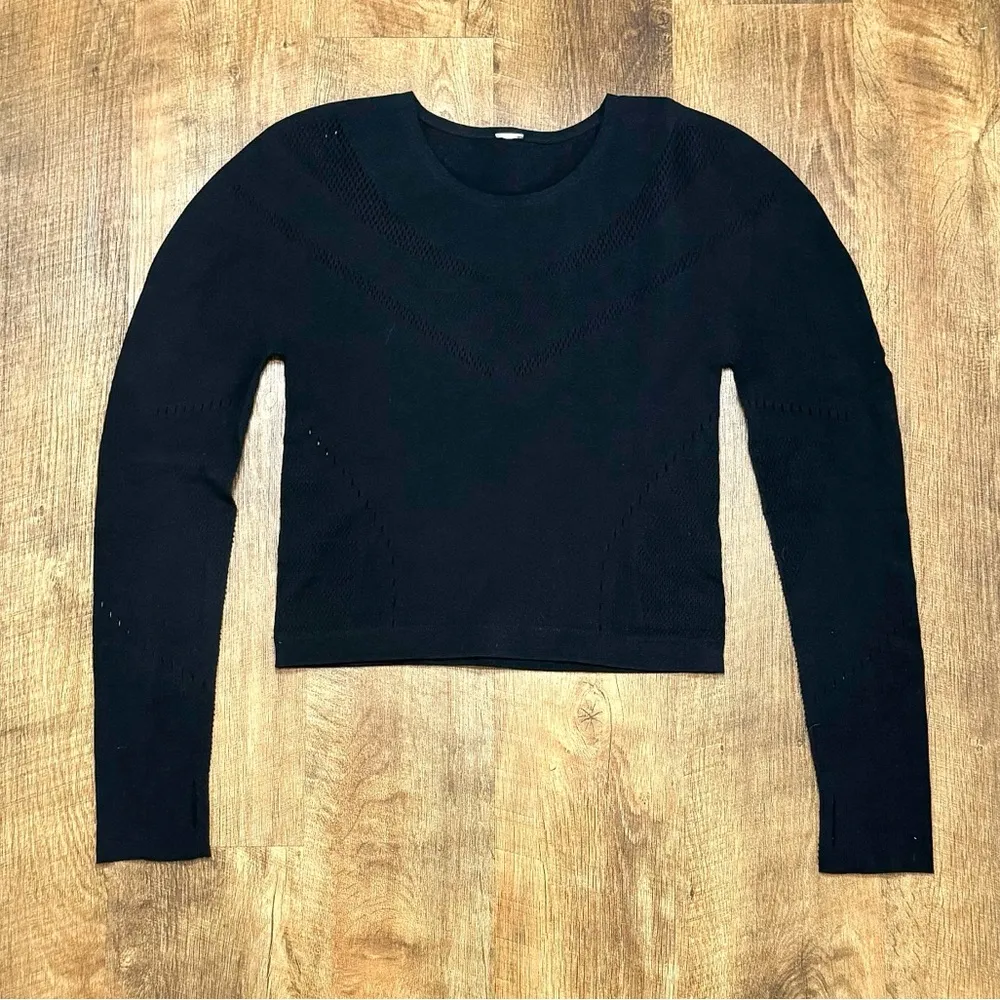 Fabletics Set of 4 Athletic Tank Leggings Crop Top Long Sleeve Sz Small Black - Image 11