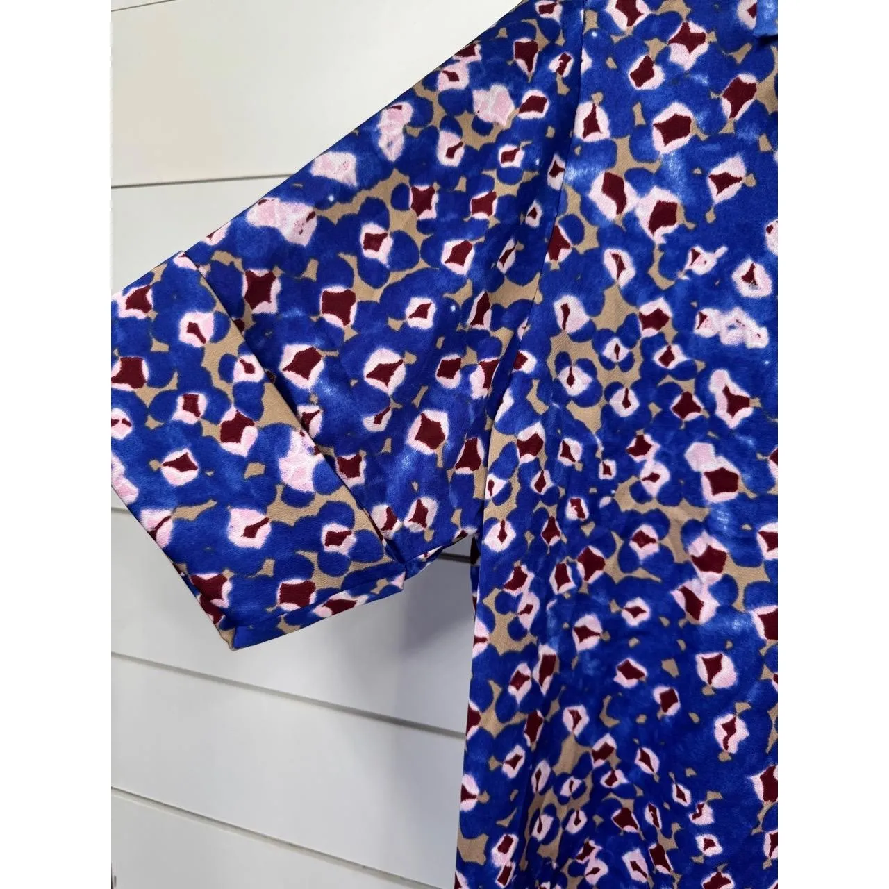 Open Edit Womens Button Up Shirt Blue Multi Abstract Cuffed Sleeve Print Size XS - Image 6