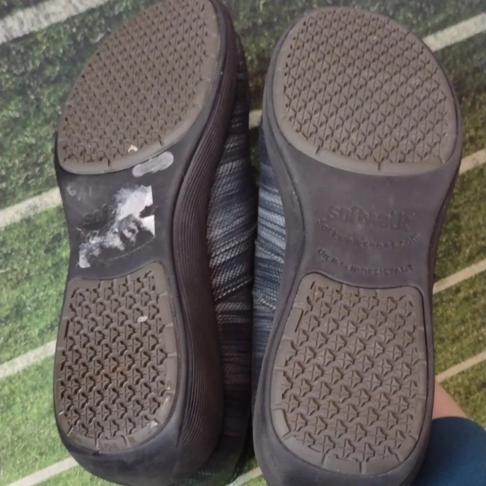 Grey's Anatomy  - nurses clogs size 8 - Image 6