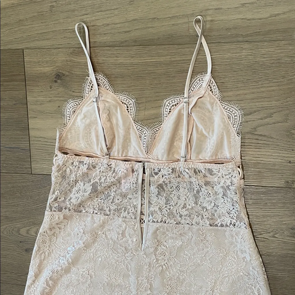 Victoria Secret's Dream Angels Blush Pink Shimmer Lace Slip Dress Size Small - Image 9
