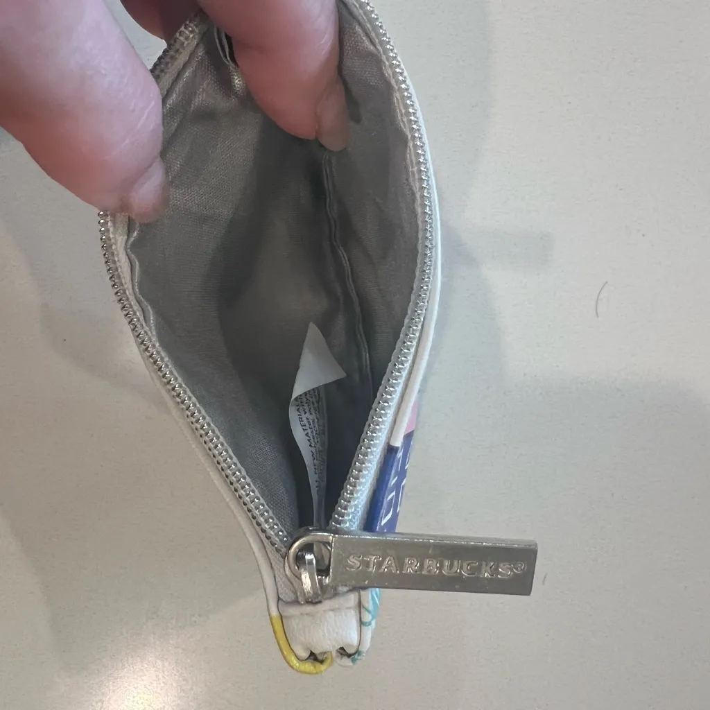 Starbucks White and Silver Coin Pouch - Image 2
