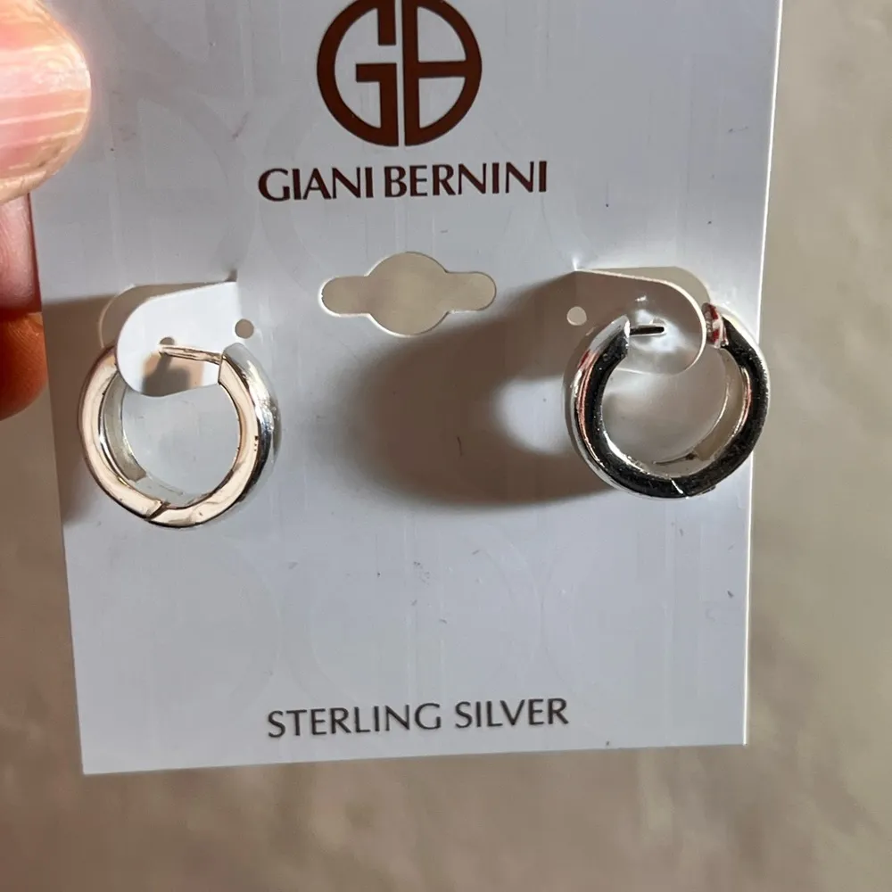Giani Bernini Silver Open Hoop Earrings - Image 3