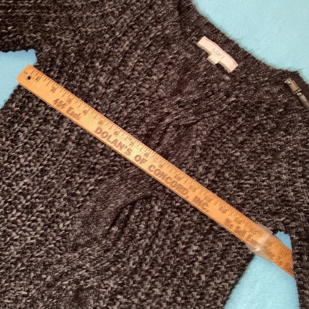 LOFT ANN TAYLOR cable knit fuzzy chunky long sleeve zip detail pullover size S - Image 7