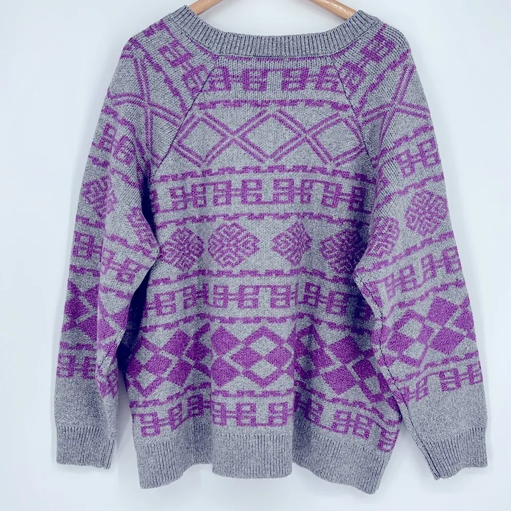 Lane Bryant Crew-Neck Sweater Women’s Plus Size 26/28 in Gray & Purple - EUC! - Image 6