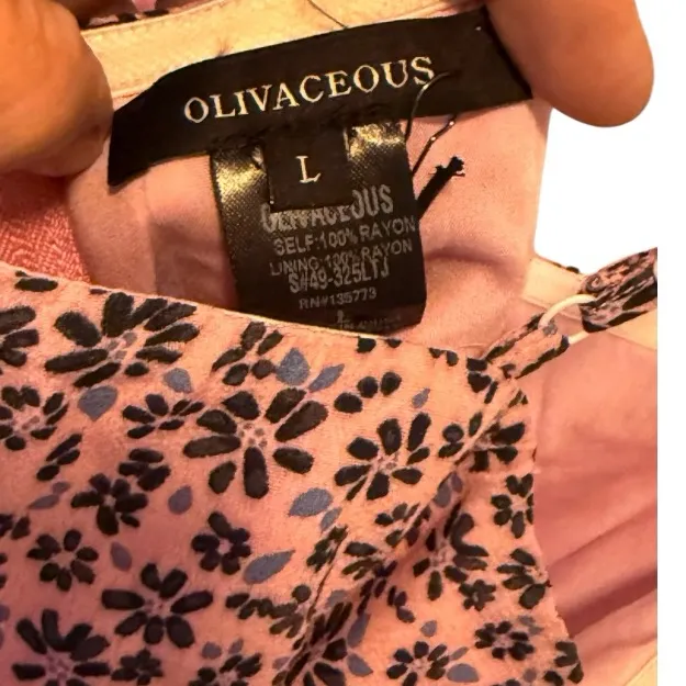 Olivaceous Floral Crop Top nwt - Image 5