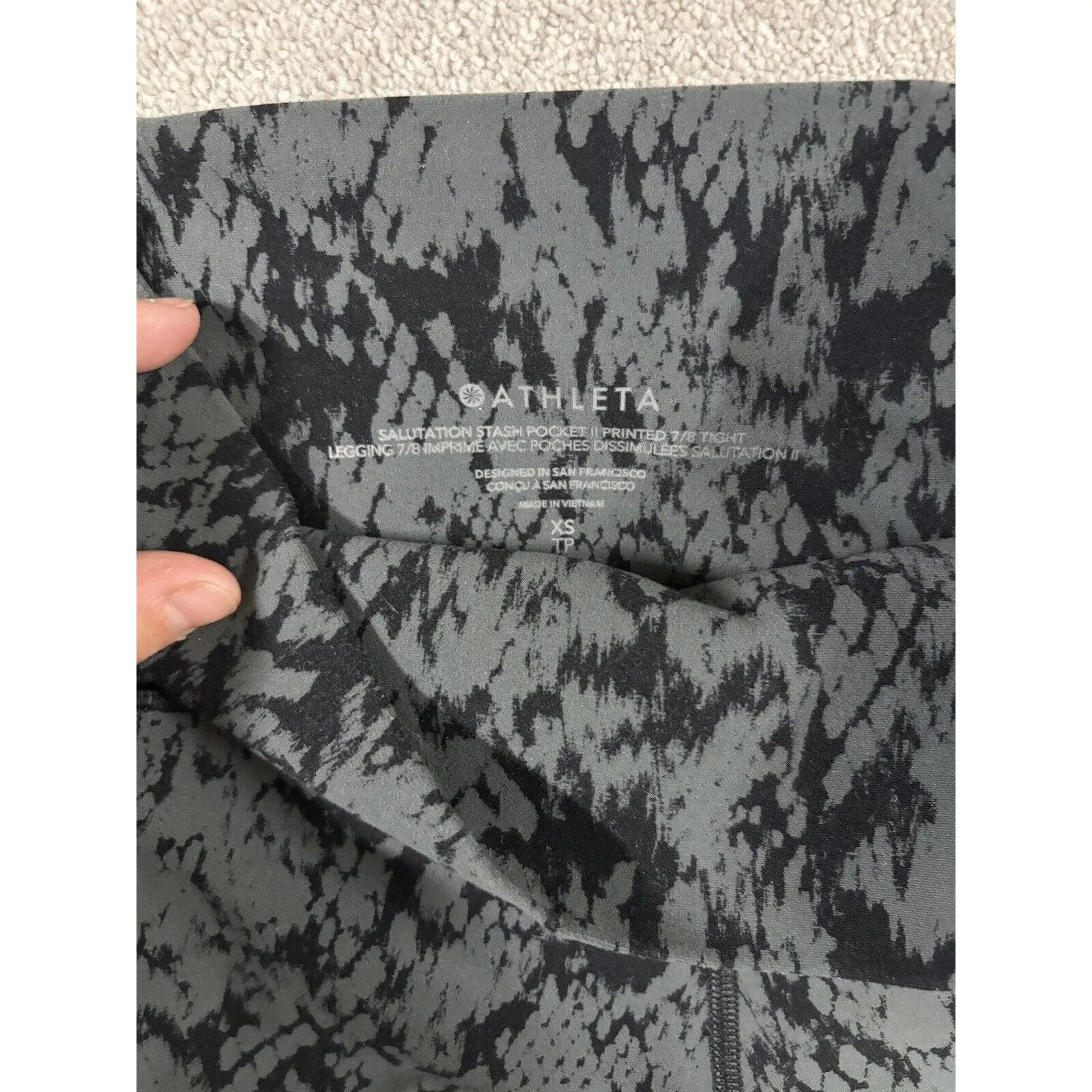 Athleta Salutation Stash Pocket II Printed 7/8 Tight Women's Xs EUC‎ - Image 3
