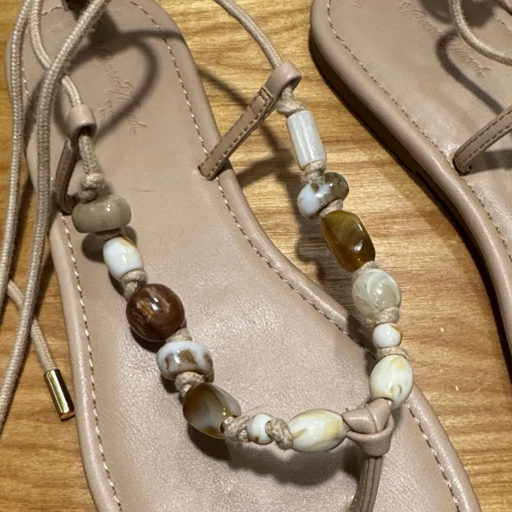 Target - Universal Thread Maeve Thong Sandals in Tan - Image 7