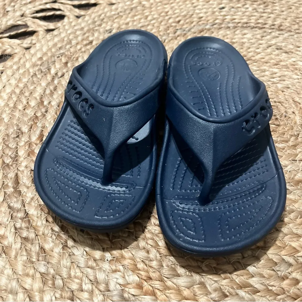 Women’s Crocs Brown  Kadee Thong Flip-Flop Sandals Size 6 Men’s 4 - Image 2