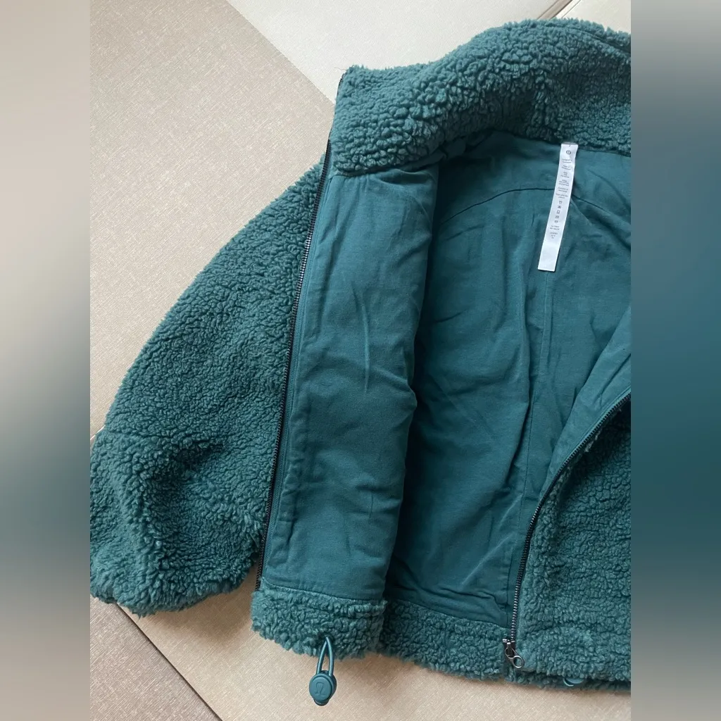 NWOT Lululemon Cinchable Teddy Fleece Jacket - Storm Teal - Image 8