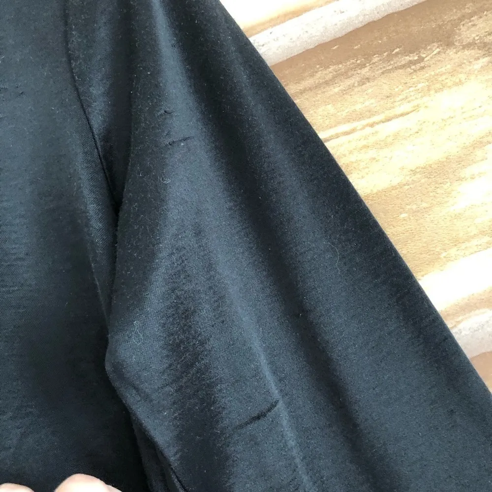 𝅺CHILL Chasers by Cuddl Duds base layer top size M - Image 4