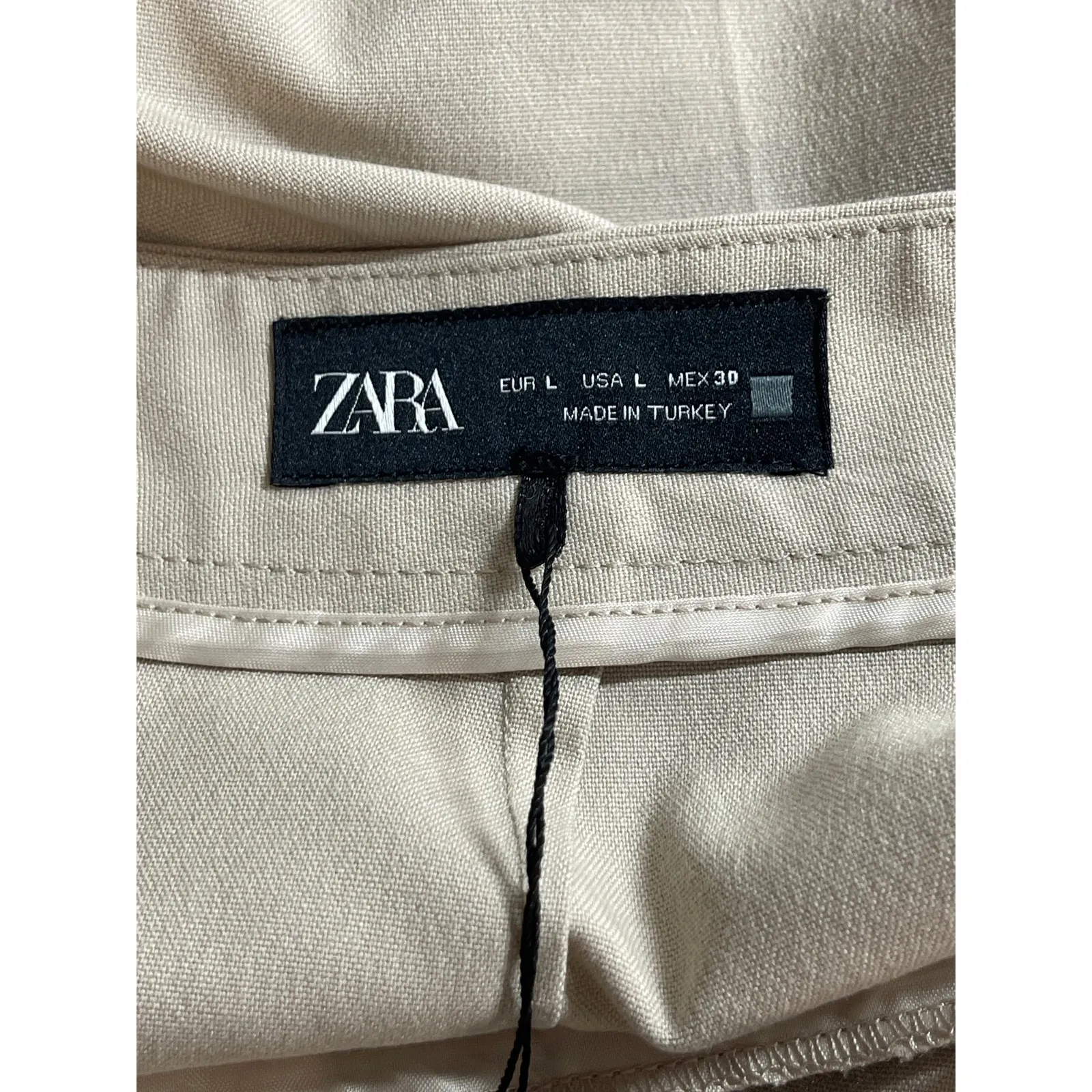 Zara Women's Beige High Rise Pleated Wide Leg Chino Khaki Casual Mini Shorts L - Image 4