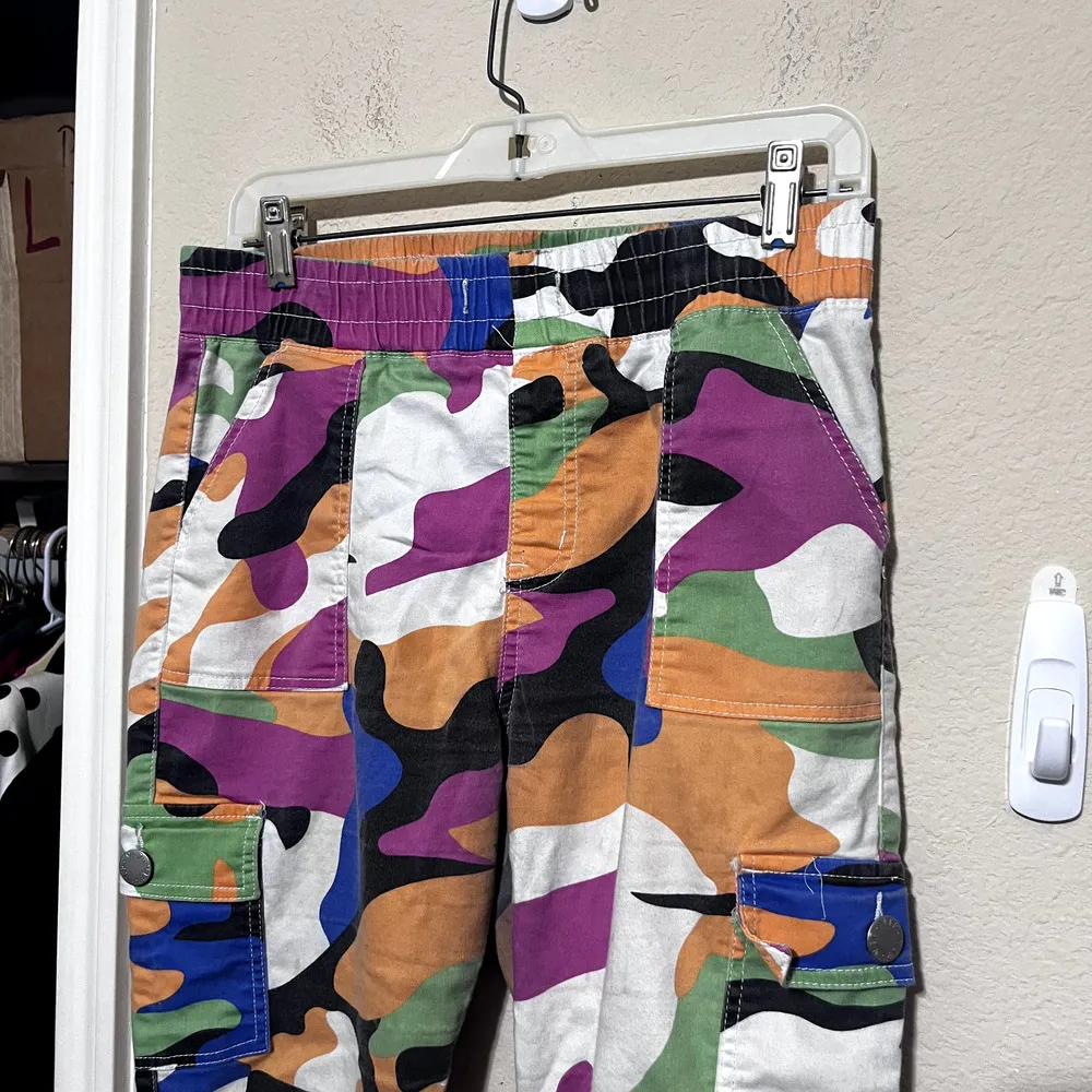 VIP Jeans Bright Colorful Camo Womens Joggers Pants Rainbow Size 13/30 - Image 2