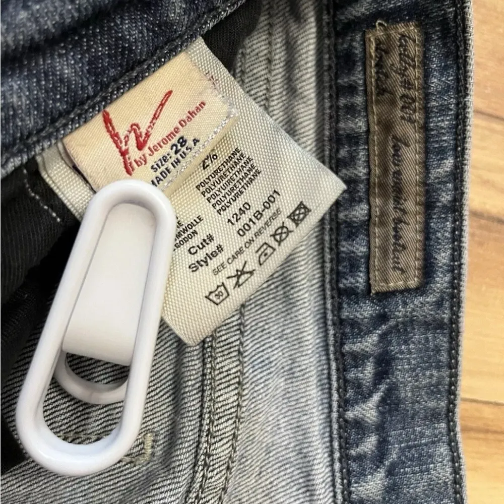 Citizens of Humanity Women's Size 28 Kelly #001 Low Waist Bootcut Stretch Jeans - Image 3