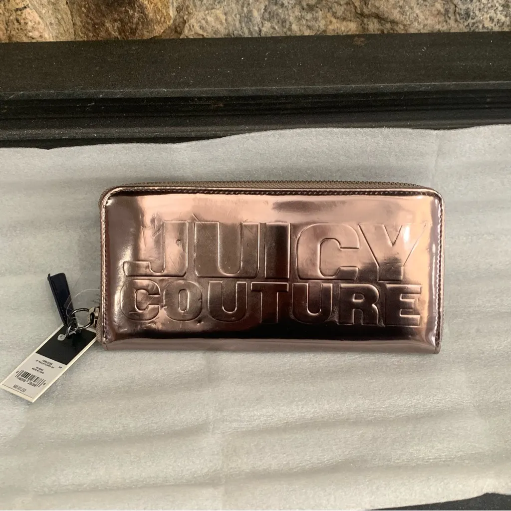 Juicy Couture Deceptacon Zip Wallet Carry On Blue Metalic New with Tags - Image 9