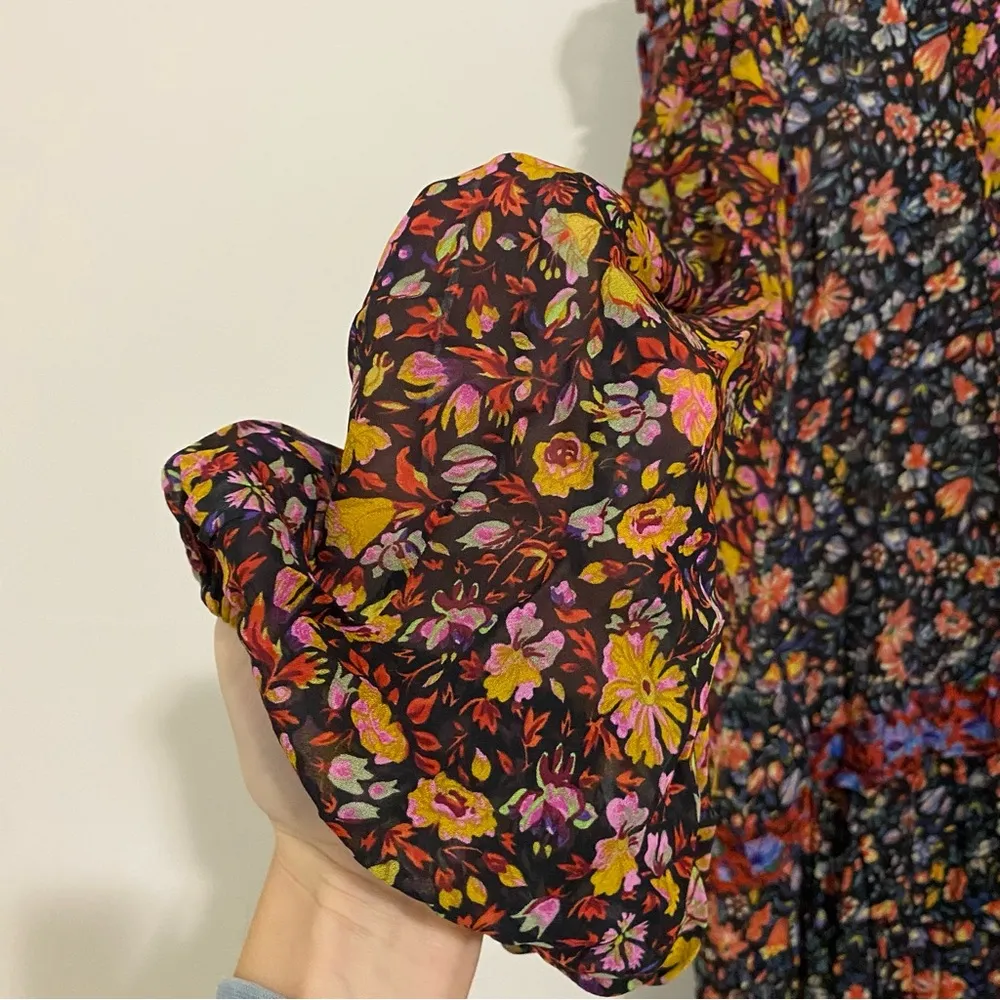Anthropologie Sheer Floral Flowy Dress size Medium - Image 5