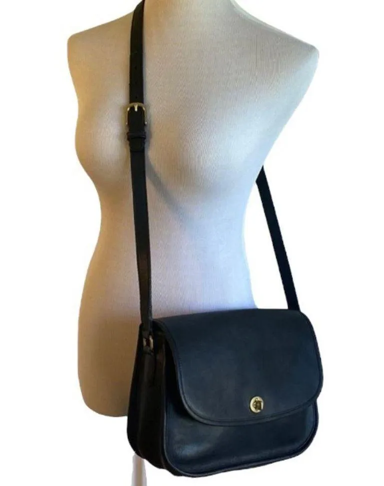 Coach Vintage City Black Crossbody - Image 2