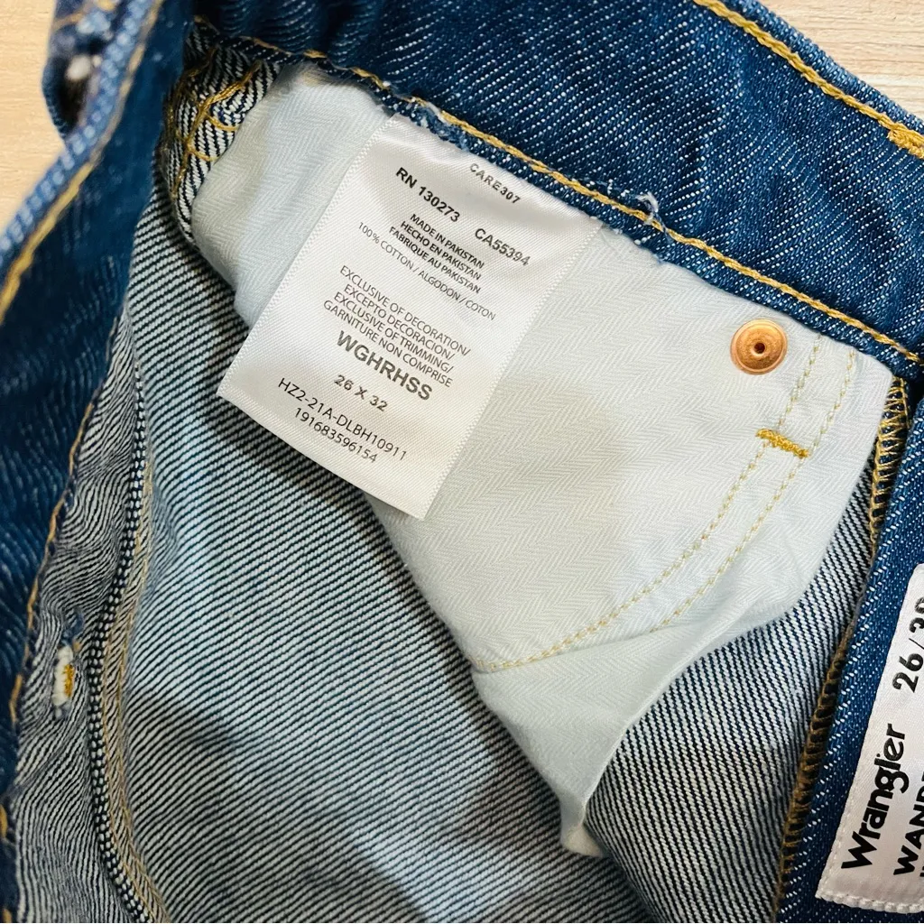 Wrangler ‘70s High Rise Flare Jean High-Waisted Blue Flare Jeans sz 26/32 - Image 7