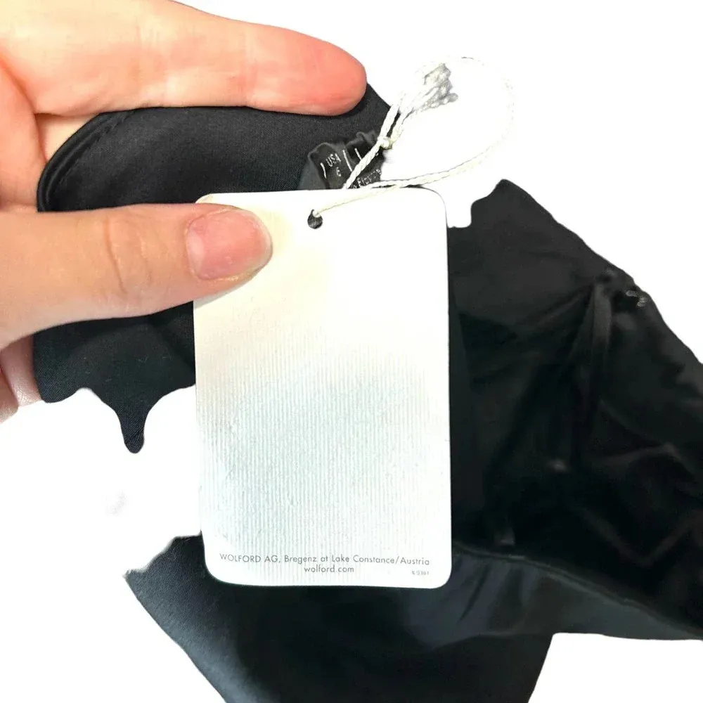 Wolford Black Pencil Skirt‎ Front Slit Satin and Lace Stripe Trim Size US 6 - Image 10