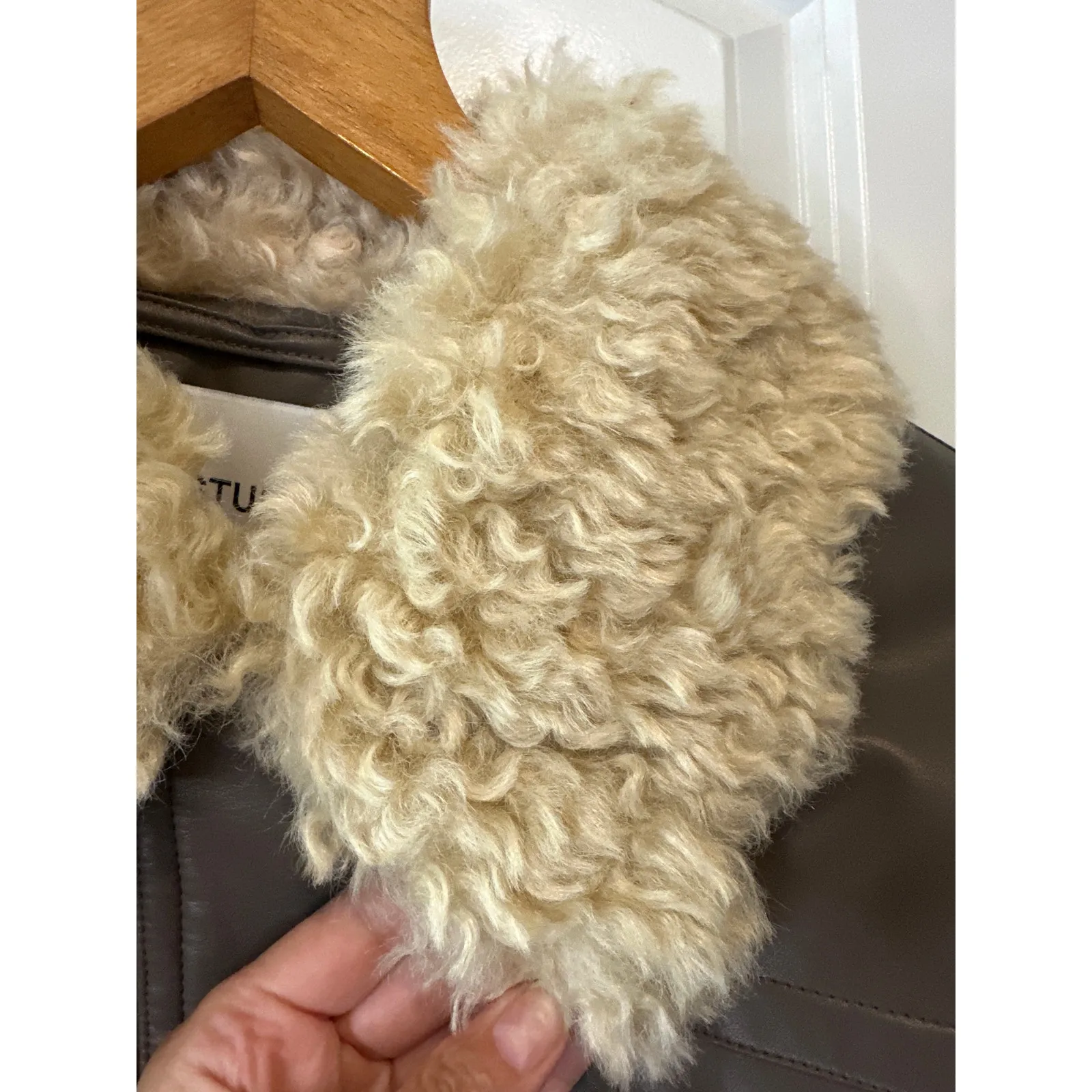 Stand Studio Fran Faux Fur Bomber Jacket Brown Size 6 NWT Free People - Image 7