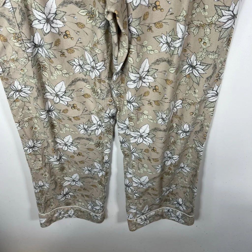 Duluth Trading Medium MX31 Gray White Floral Free Swingin' Flannel Pajama Pants - Image 4