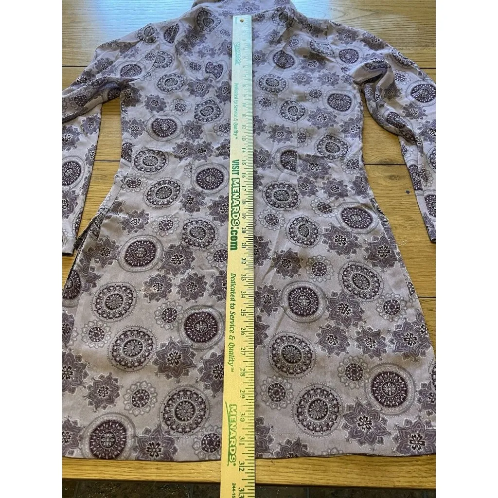 Compagnie Internationale‎ Express Small Sheer Full Top Geometric Button Down - Image 6