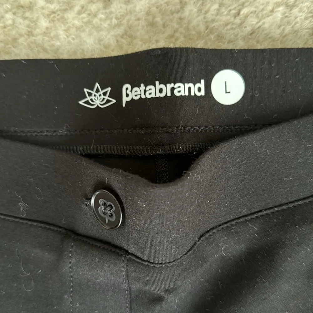 Beta brand black dress pants size large faux pockets - Image 2