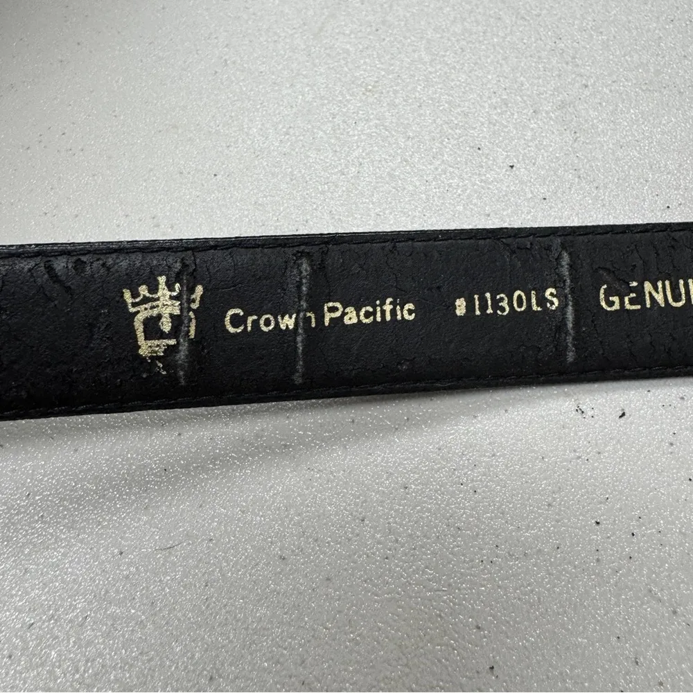 Crown Pacific Vintage Black Leather Gold Tone Buckle Belt Womens M - Image 5