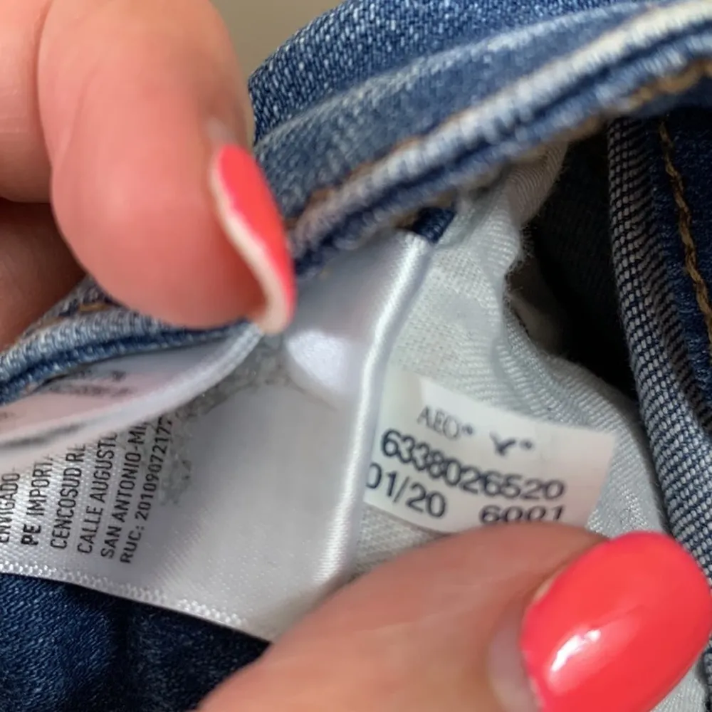 American Eagle Next Level Stretch Hi-Rise Shortie Distressed Jean Shorts - Image 5