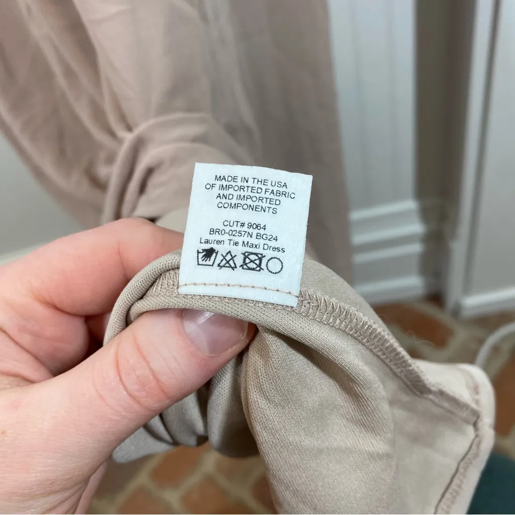 Show me your MuMu The Lauren Tie Maxi Dress in beige chiffon size medium‎ - Image 4