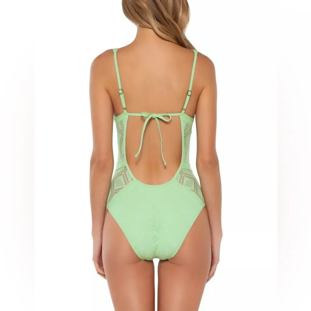 Becca Wanderlust Crochet Plunge One Piece Swimsuit in Mint Size XS NEW w/Tag - Image 2