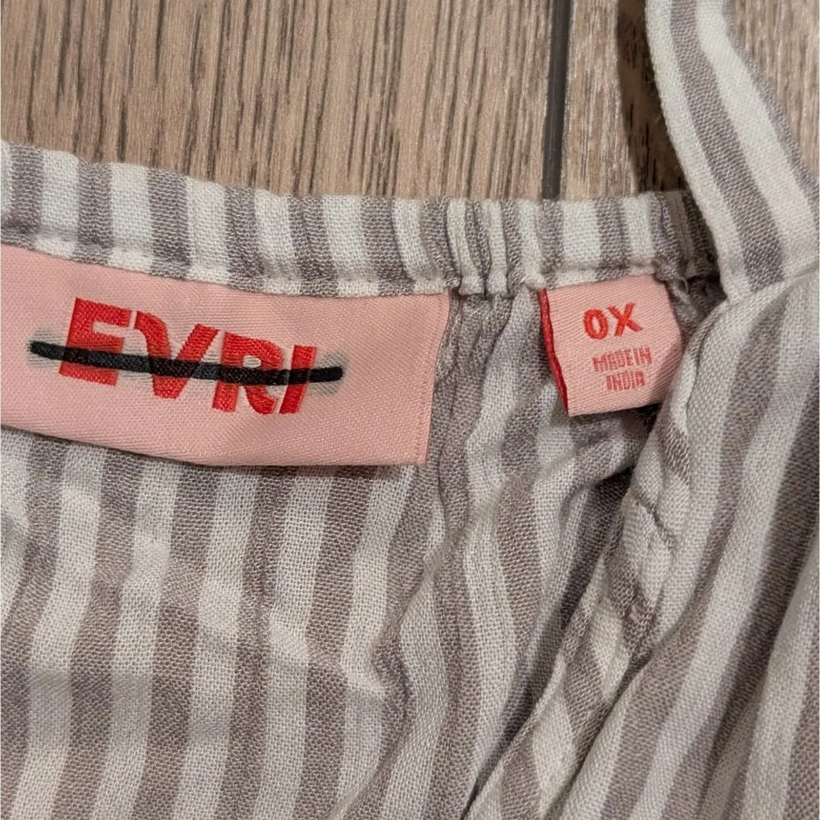 EVRI Tank Top Plus Size 0 0X‎ XL Striped Babydoll Shirt Blouse Tan Cream NEW - Image 3