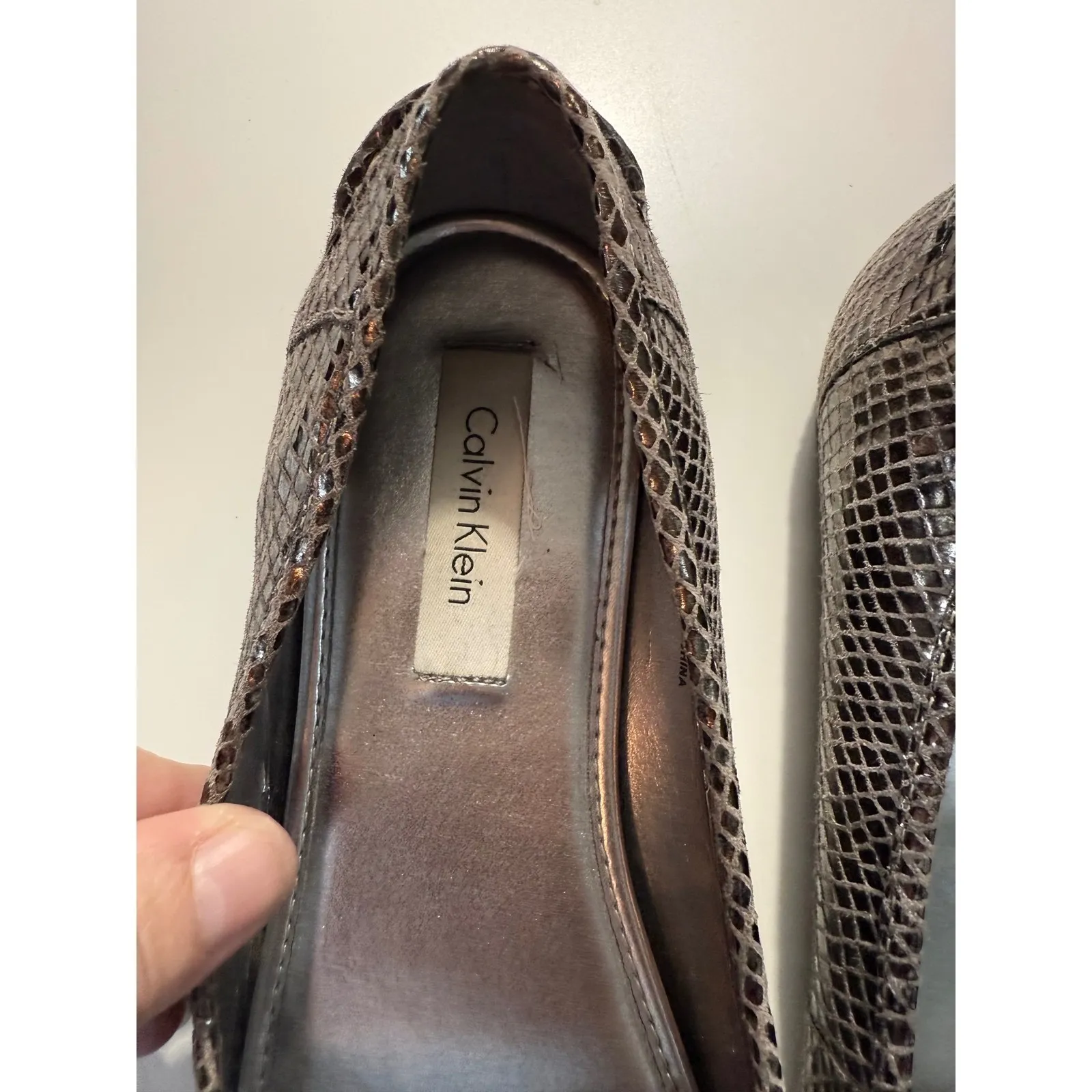 Calvin Klein Kelisa Brown Snakeskin Print Loafers -‎ Women's Size 7.5M - Image 4