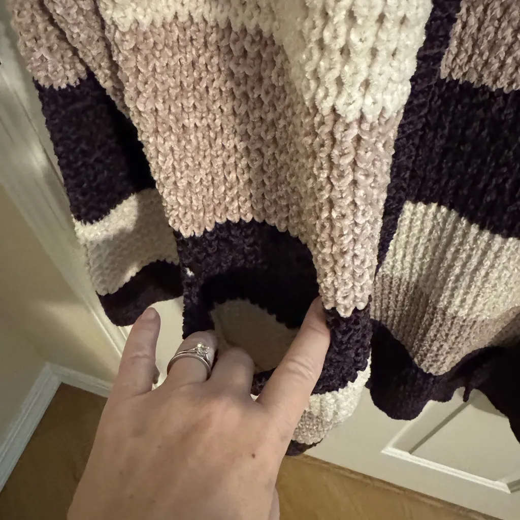 Poppy & Whimsy New Open Cardigan Plush Knit Stretch Purple Tan White Stripe 1X - Image 4