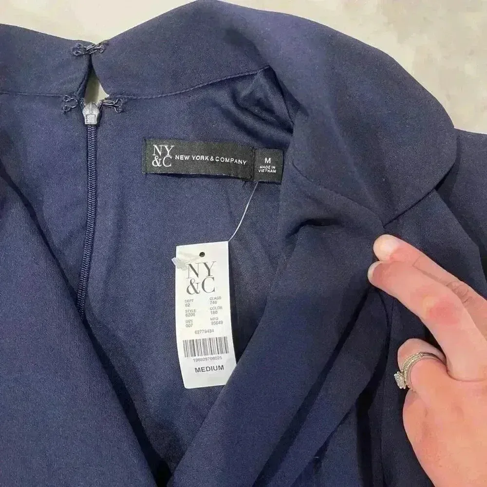 New York & Company NWT Collared Tie Detail Jumpsuit Blue Womens Med Straight Leg - Image 3