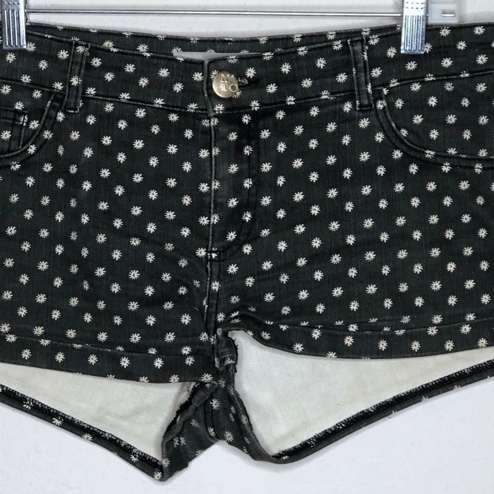 TopShop Moto‎ Daisies Shorts - Image 7