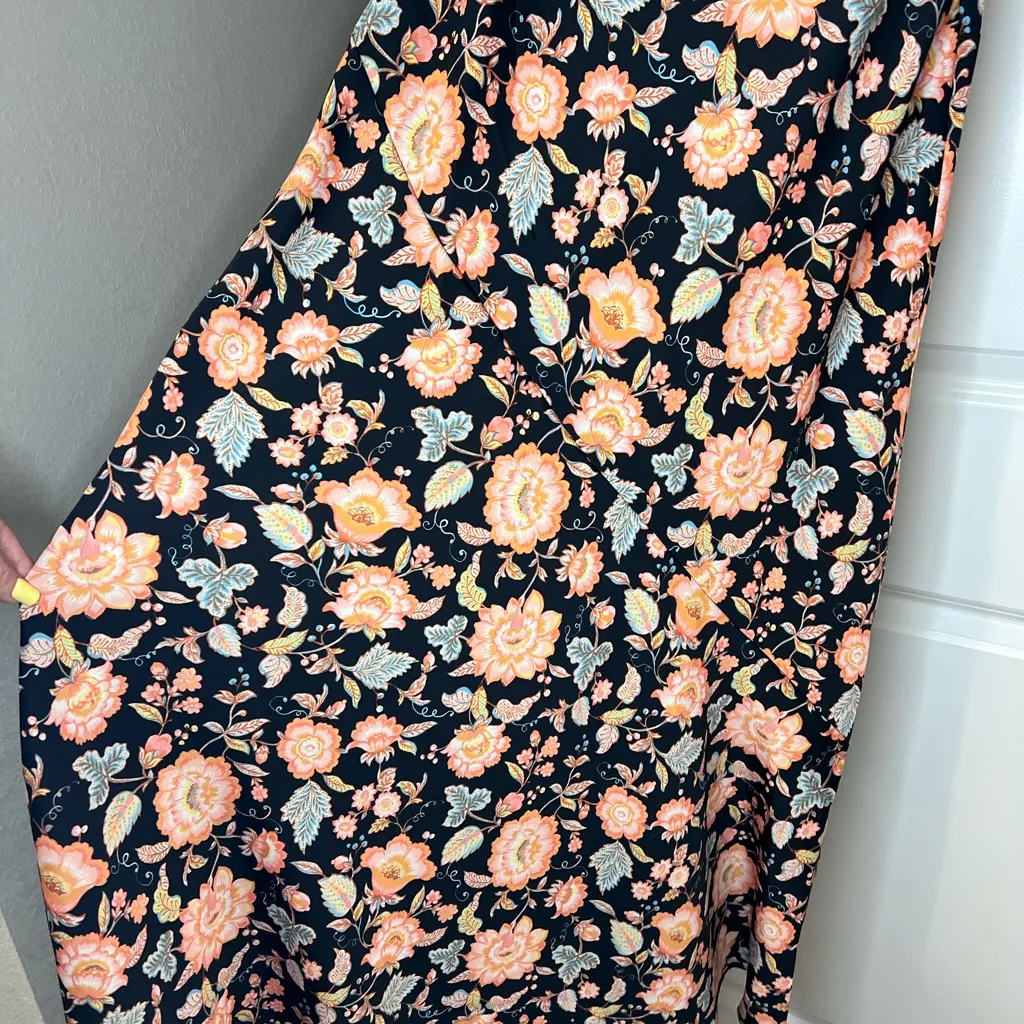 New women forever 21 black floral dress - Image 5