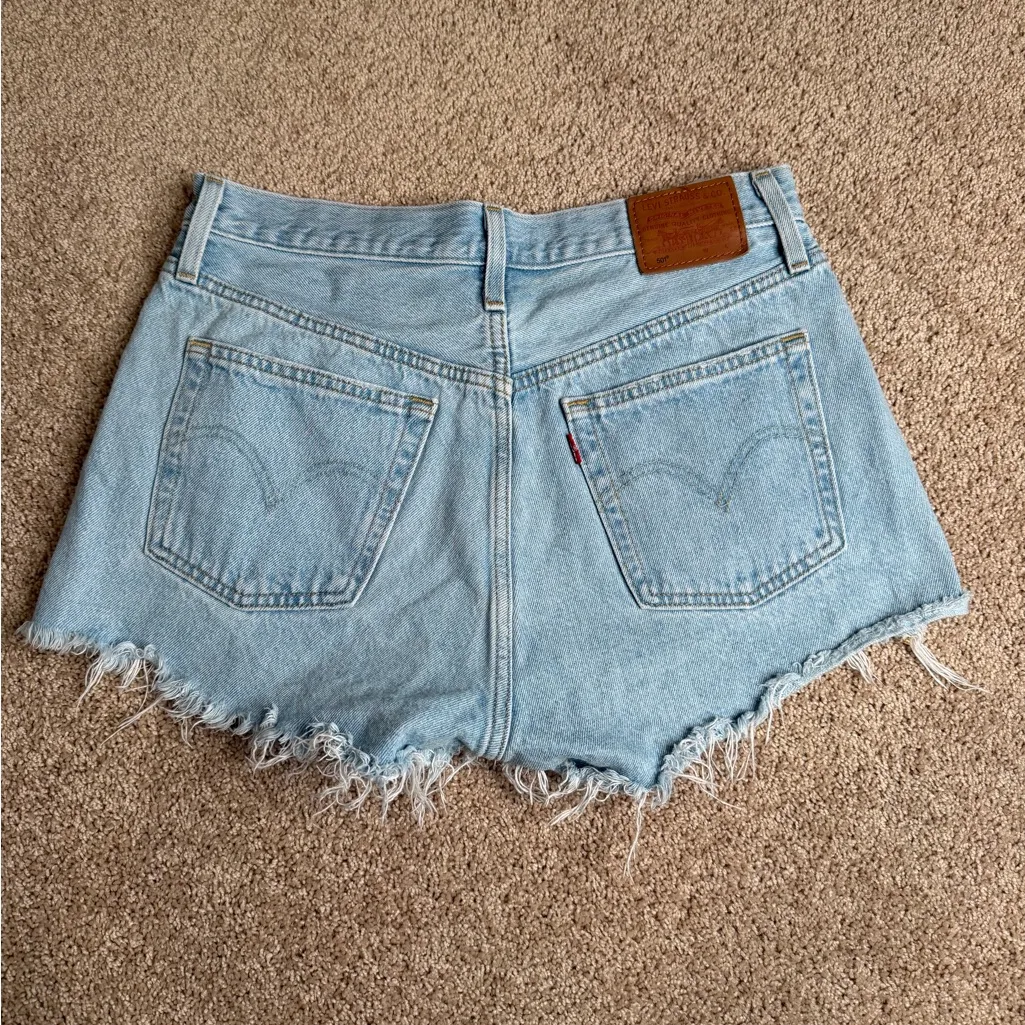 Levi’s 501 Denim Jean Shorts Size 28 - Image 3