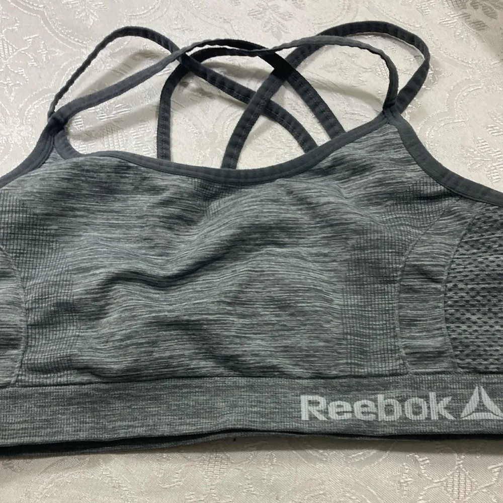 Reebok women’s sports bras S - Image 4