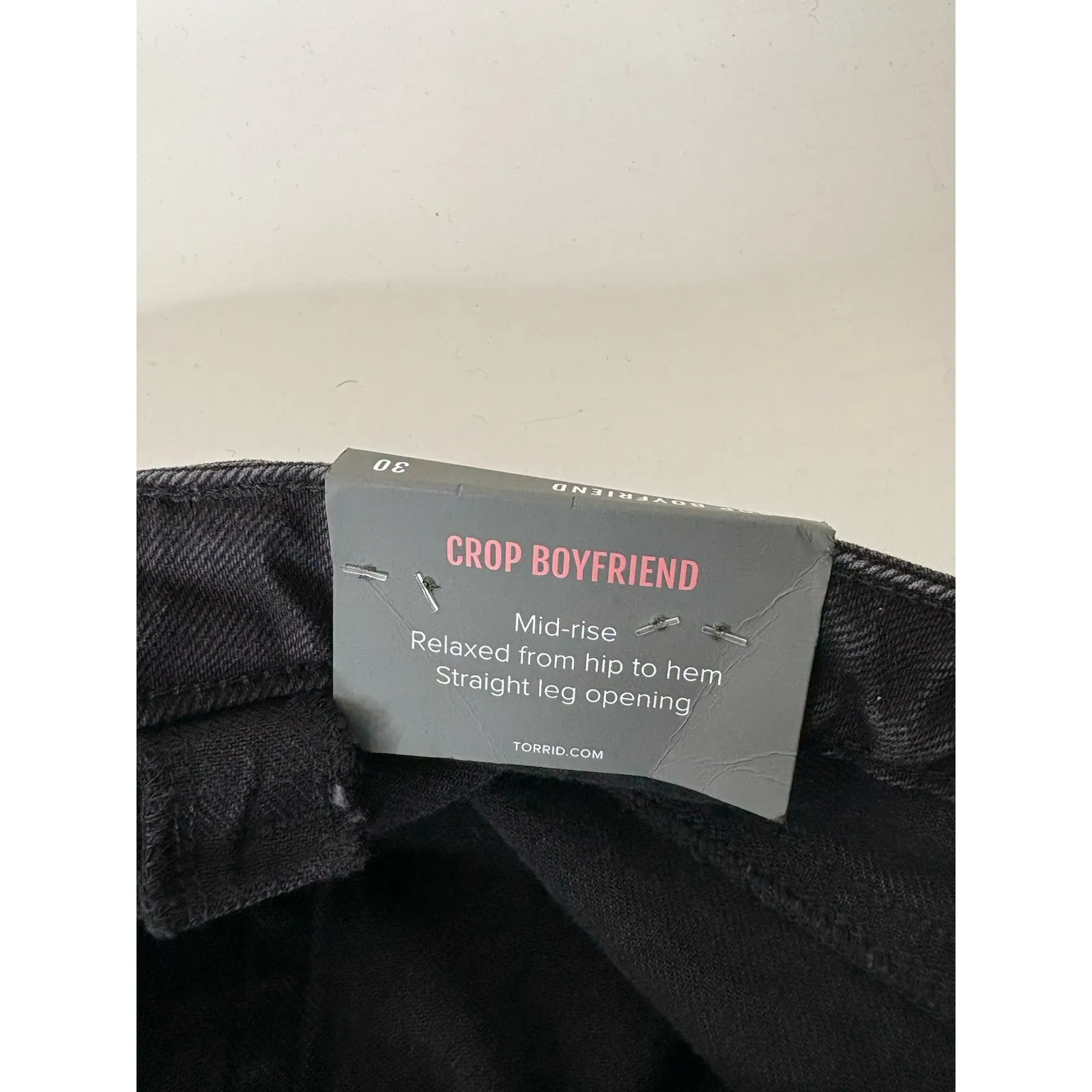 Torrid Plus Size 30 Black Jeans Crop Boyfriend Mid Rise Straight Leg Raw Hem NEW - Image 9